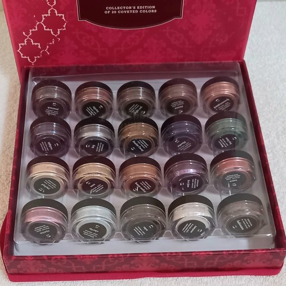 NIB rare bareMinerals Bare Treasures-Collector's Edition-20 Coveted Colors - Picture 4 of 11